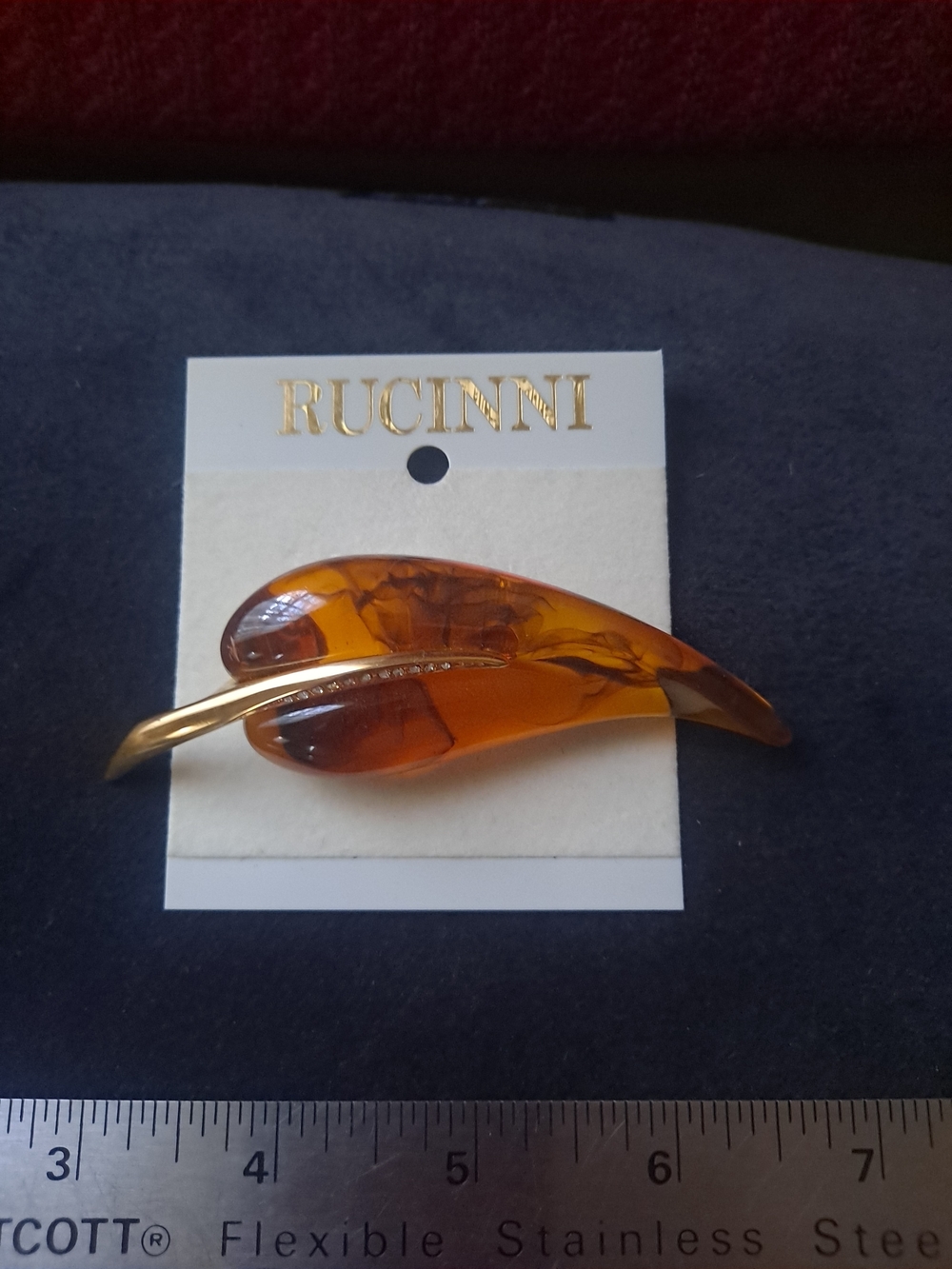 Amber Leaf Brooch - Amber Brown Gold Accent